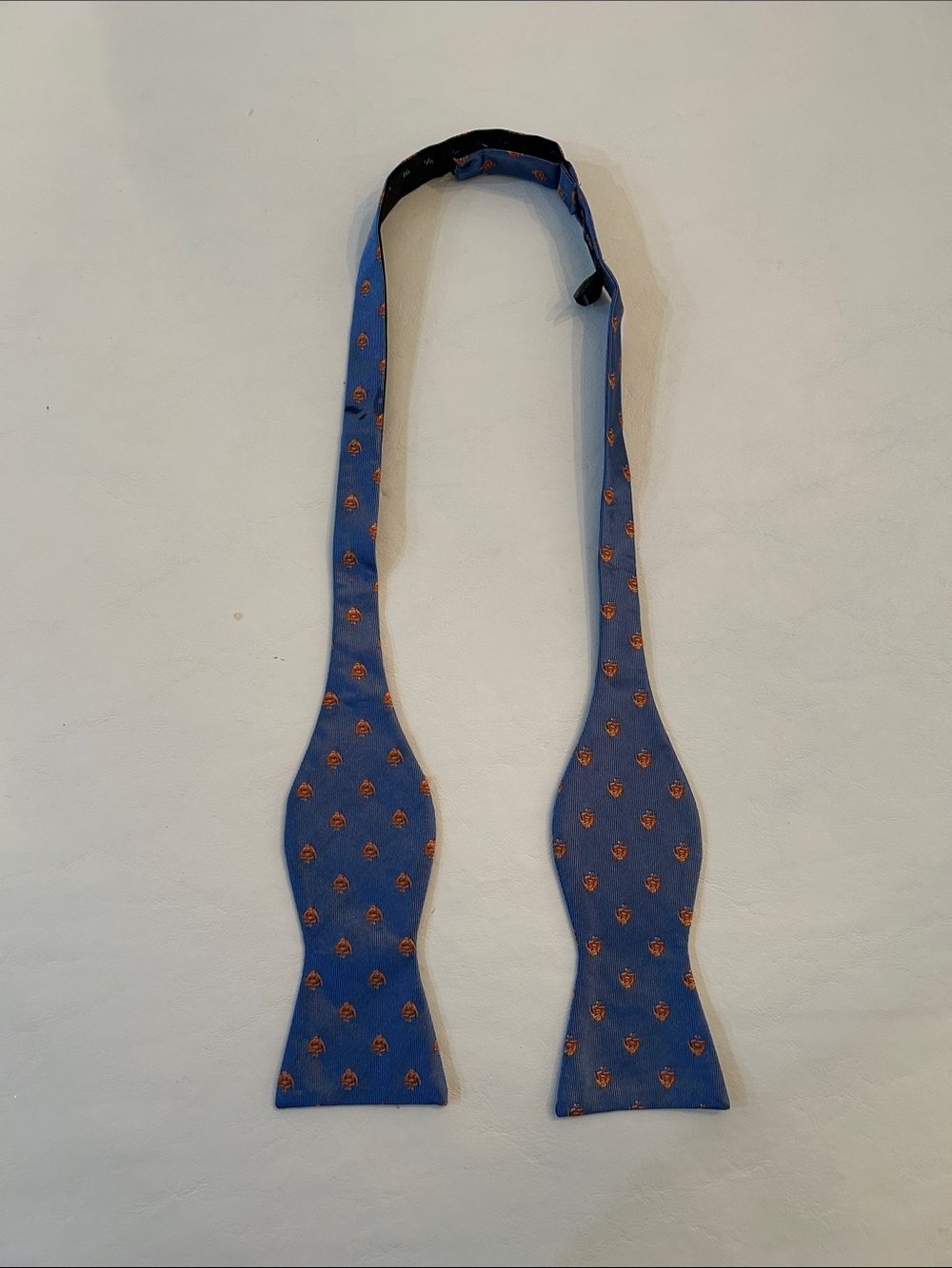 Daniel Cremieux Blue Bow Tie with Orange Fish Accent